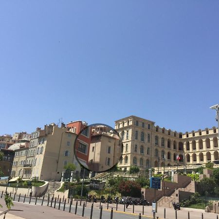 Sous Le Clocher Marseille Exteriör bild